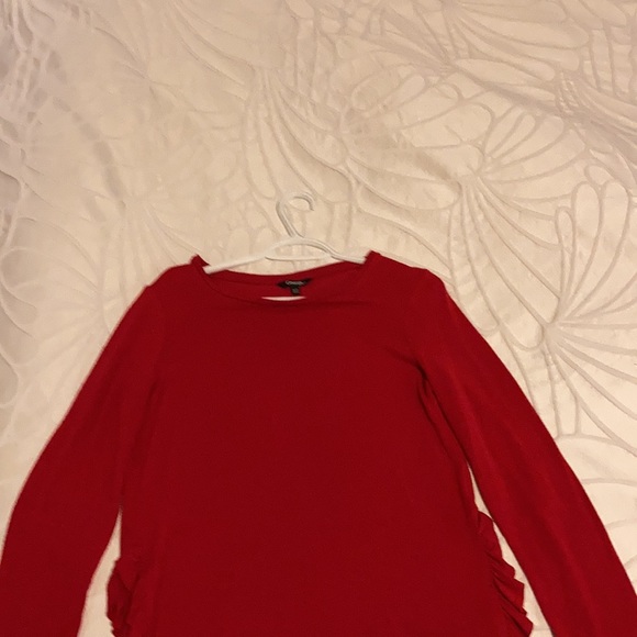 Red longe sleeve shirt! - Picture 2 of 3